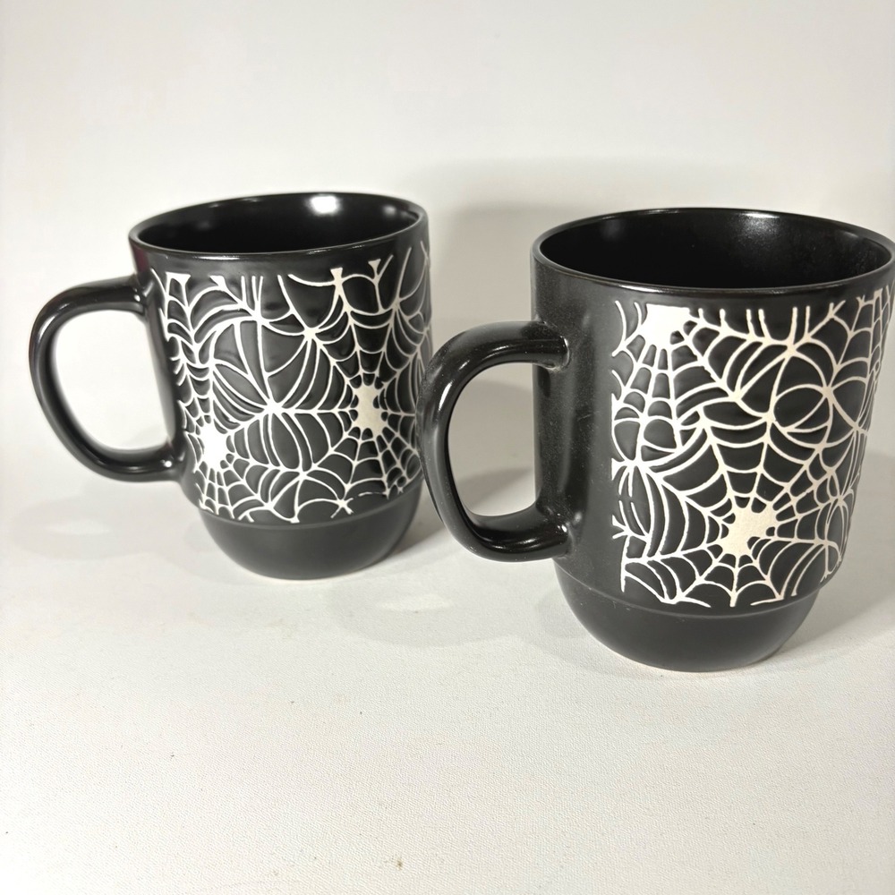 Boston Warehouse Spiderweb Coffee Mugs Set of 2 Black White Gothic Halloween